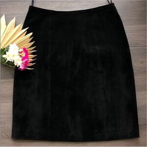 Vintage Chia Black 100% Suede Leather Mini Skirt Current Size 4 Lined Fall